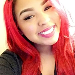 Meet your Posher, Destiny